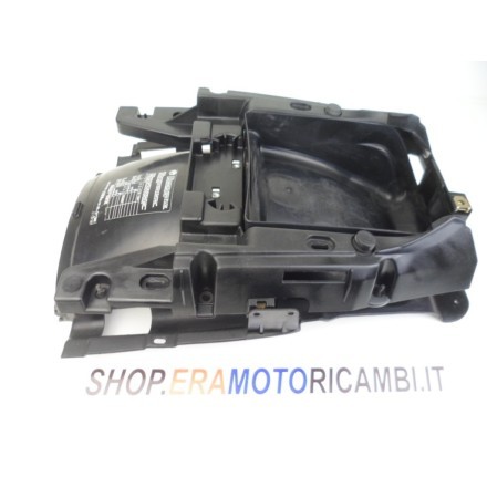 PLASTICA SOTTOSELLA SUPPORTO E PARAFANGO POSTERIORE INTERNO BMW R1150 R 2004