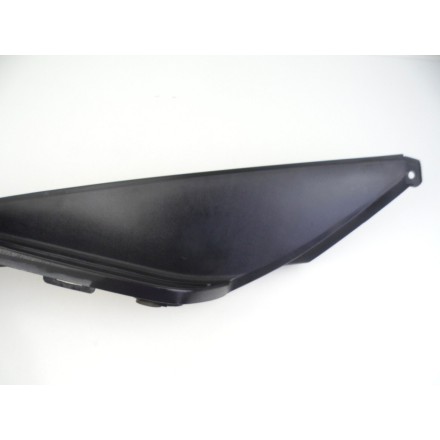 PLASTICHE INFERIORI RIVESTIMENTI PEDANE POGGIA PIEDI SUZUKI BURGMAN 400 AN 2005