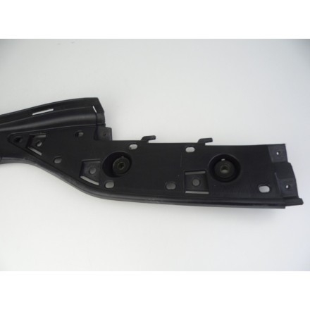 PLASTICHE INFERIORI RIVESTIMENTI PEDANE POGGIA PIEDI SUZUKI BURGMAN 400 AN 2005