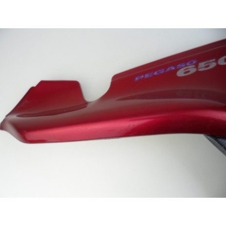 DIS.8009 CARENA FIANCHETTO COVER SOTTO SELLA DESTRO APRILIA PEGASO 650 GA 1996