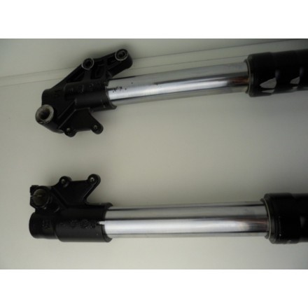 FORCELLA SOSPENSIONE ANTERIORE COMPLETA DI PIASTRE APRILIA PEGASO 650 GA 1996