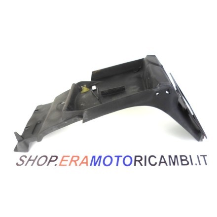 DIS.8212 PARAFANGO POSTERIORE SOTTO SELLA PORTA TARGA APRILIA PEGASO 650 GA 1996