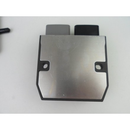 SHINDENGEN SH821AA REGOLATORE DI TENSIONE CORRENTE DUCATI HYPERMOTARD 950 2020