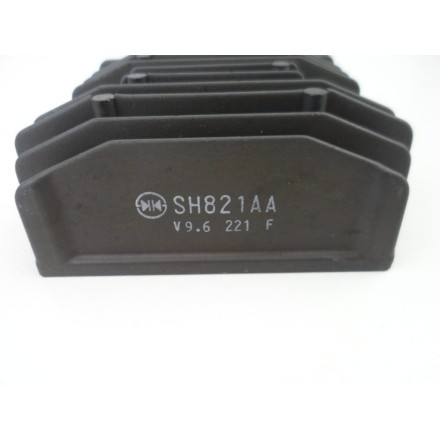 SHINDENGEN SH821AA REGOLATORE DI TENSIONE CORRENTE DUCATI HYPERMOTARD 950 2020