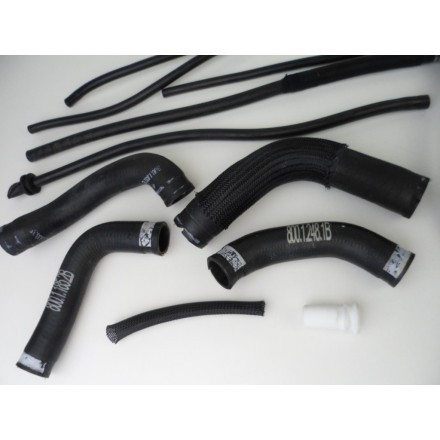 KIT TUBI RADIATORE ACQUA MANICOTTI LIQUIDO MOTORE DUCATI MONSTER 937 (950) 2022