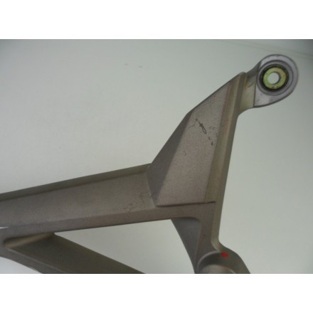 851544 SUPPORTO COMPLETO DI PEDANE LATERALE DESTRA APRILIA SHIVER 750 2010