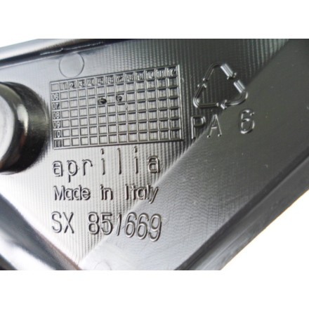 CARENA COVER SELLA FIANCHETTO CODONE SINISTRO COMPLETO APRILIA SHIVER 750 2010