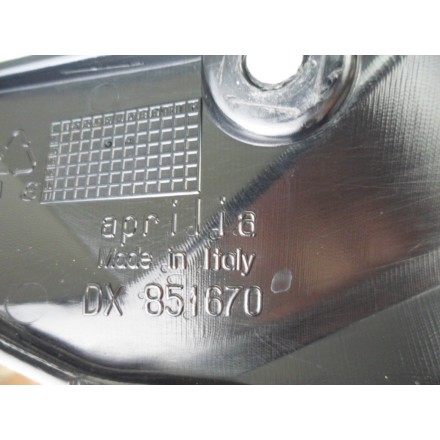 CARENA COVER SELLA FIANCHETTO CODONE DESTRO COMPLETO APRILIA SHIVER 750 2010