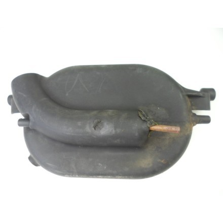 SET PLASTICHE VARIE COVER PIGNONE POMPA BENZINA ETC ETC APRILIA SHIVER 750 2010