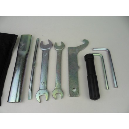 TROUSSE ATTREZZI SET CHIAVI BORSETTA UTENSILI DI MANUTEZIONE YAMAHA MT-03 2016