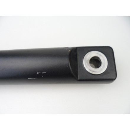 FODERO GAMBO FORCELLA PARTE INFERIORE LATO SINISTRO ORIGINALE YAMAHA MT-03 2016