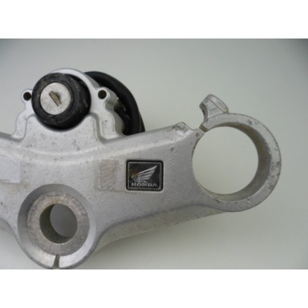 TESTA DI STERZO BASE PIASTRA SUPERIORE FORCELLA HONDA VFR 800 V-TEC 2002 2003 04