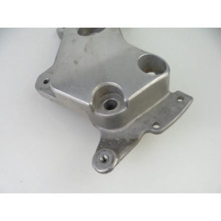 COPPIA SUPPORTI LATERALI MOTORE / FORCELLONE / TELAIO OEM HONDA HORNET 600 2001