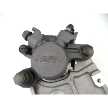 NISSIN PINZA FRENO RUOTA POSTERIORE COMPLETA DI SUPPORTO HONDA HORNET 600 2001