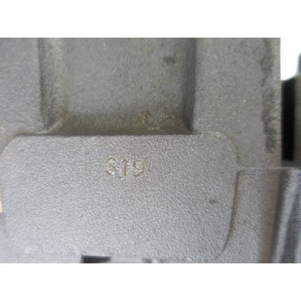 NISSIN PINZA FRENO RUOTA POSTERIORE COMPLETA DI SUPPORTO HONDA HORNET 600 2001