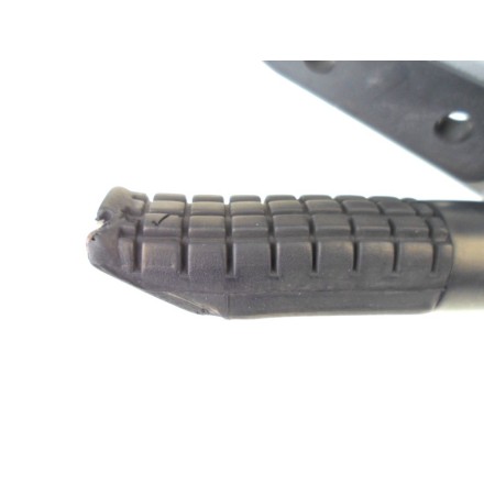 SUPPORTO PEDANA DESTRA COMPLETA DI PEDALINI POGGIA PIEDE HONDA HORNET 600 2001