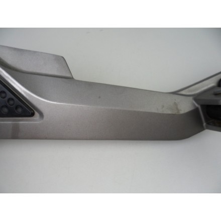 SUPPORTO PEDANA SINISTRA COMPLETA DI PEDALINI POGGIA PIEDE HONDA HORNET 600 2001
