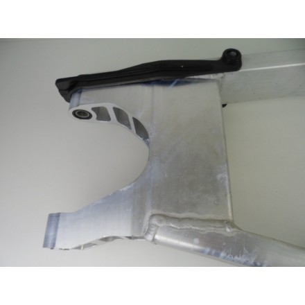 FORCELLONE BRACCIO OSCILLANTE MOTORE RUOTA POSTERIORE OEM HONDA HORNET 600 2001