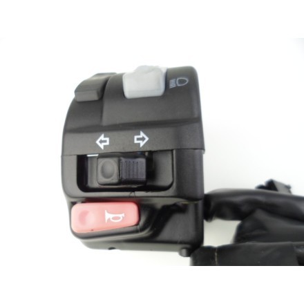 COMMUTATORE BLOCCHETTO COMANDI LUCI E FRECCE SINISTRO SUZUKI DL V-STROM 650 2004