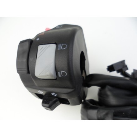COMMUTATORE BLOCCHETTO COMANDI LUCI E FRECCE SINISTRO SUZUKI DL V-STROM 650 2004