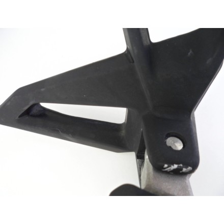 82431691A SUPPORTO CON PEDANA POSTERIORE DESTRA DUCATI MULTISTRADA 1200 S 2010