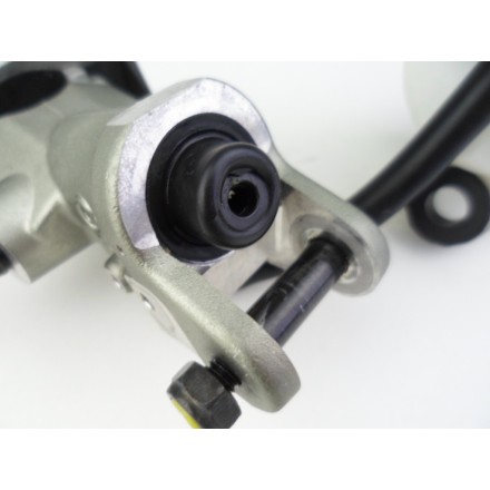 BREMBO POMPA OLIO FRENO ANTERIORE ORIGINALE DUCATI MULTISTRADA 1200 S 2010