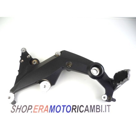 47130161A SUPPORTO MOTORE TELAIO PEDANA SINISTRA DUCATI MULTISTRADA 1200 S 2010