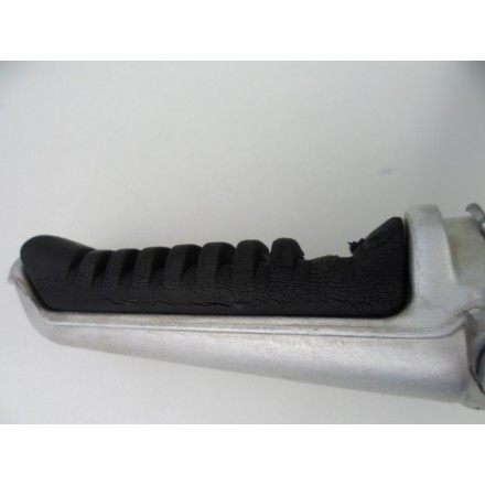 SUPPORTO COMPLETO DI PEDANA ANTERIORE PILOTA SINISTRA DUCATI ST3 S ABS 2007