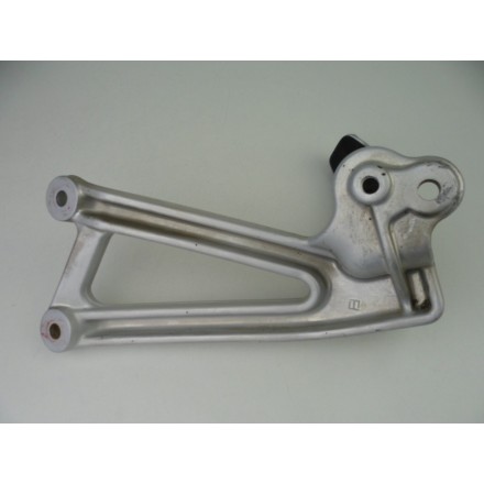 SUPPORTO COMPLETO DI PEDANA POSTERIORE PASSEGGERO DESTRA DUCATI ST3 S ABS 2007