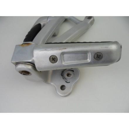 SUPPORTO COMPLETO DI PEDANA POSTERIORE PASSEGGERO SINISTRA DUCATI ST3 S ABS 2007