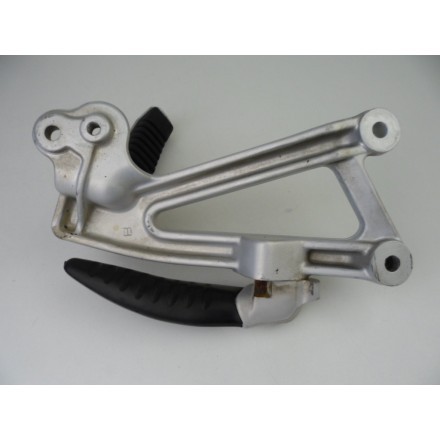SUPPORTO COMPLETO DI PEDANA POSTERIORE PASSEGGERO SINISTRA DUCATI ST3 S ABS 2007