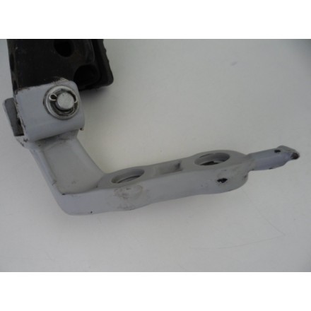 SUPPORTO CON PEDANA GUIDA ANTERIORE PILOTA SINISTRA APRILIA PEGASO 650 1999