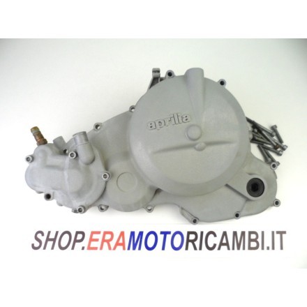 COPERCHIO COVER CARTER FRIZIONE MOTORE CON POMPA ACQUA APRILIA PEGASO 650 1999