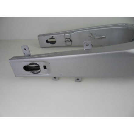 FORCELLONE BRACCIO OSCILLANTE RUOTA POSTERIORE MOTORE APRILIA PEGASO 650 1999