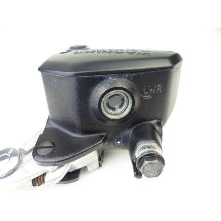 NISSIN POMPA FRENO ANTERIORE COMPLETA DI LEVA DESTRA ORIGINAL KAWASAKI Z650 2021