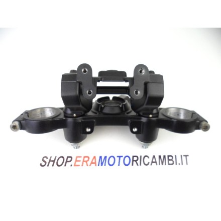 PIASTRA DI STERZO BASE FORCELLA SUPERIORE COMPLETO DI RISER KAWASAKI Z650 2021