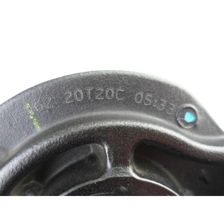 PIASTRA DI STERZO BASE FORCELLA SUPERIORE COMPLETO DI RISER KAWASAKI Z650 2021