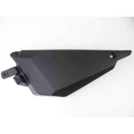 36001-0643 / 36001-0642 COVER TELAIO SOTTO SELLA CENTRALE KAWASAKI Z650 2021