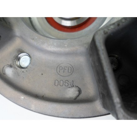 MOZZO RUOTA POSTERIORE COMPLETO DI CUSCINETTI PARASTRAPPI OEM KAWASAKI Z650 2021