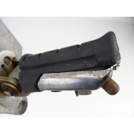 SUPPORTO PEDANA DESTRA COMPLETA DI PEDALINI POGGIAPIEDI HONDA VF 1000 F2 1985