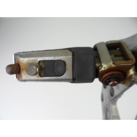 SUPPORTO PEDANA DESTRA COMPLETA DI PEDALINI POGGIAPIEDI HONDA VF 1000 F2 1985