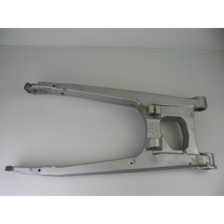FORCELLONE BRACCIO OSCILLANTE RUOTA POSTERIORE - MOTORE HONDA VF 1000 F2 1985