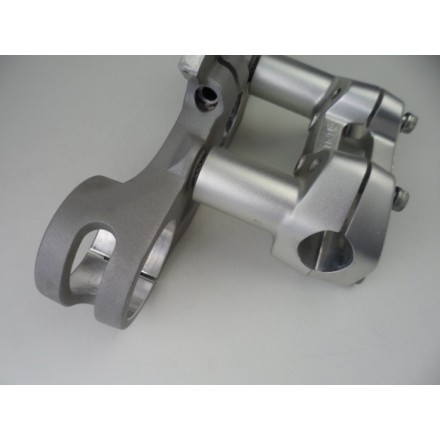 34111671AA TESTA DI STERZO PIASTRA BASE FORCELLA DUCATI MULTISTRADA 1200 S 2016