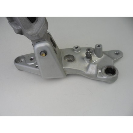 82432521A SUPPORTO CON PEDANA ANTERIORE DESTRA DUCATI MULTISTRADA 1200 S 2016
