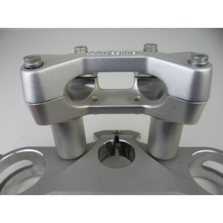 34111671AA TESTA DI STERZO PIASTRA BASE FORCELLA DUCATI MULTISTRADA 1200 S 2016