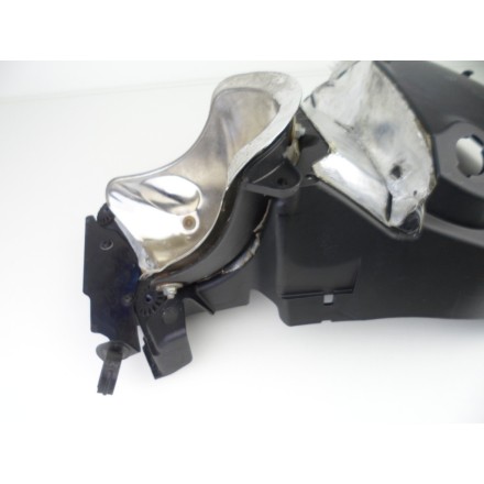 8291D182B SUPPORTO VANO BATTERIA SOTTO SELLA OEM DUCATI MULTISTRADA 1200 S 2016