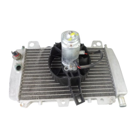 RADIATORE RAFFREDDAMENTO ACQUA VENTOLA ORIGINALE PIAGGIO BEVERLY TOURER 125 2009