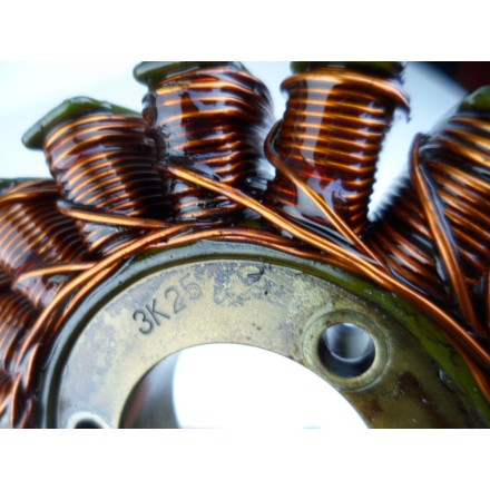 STATORE CON PICK-UP ALTERNATORE MOTORE ORIGINALE SUZUKI V-Strom 650 DL 2005