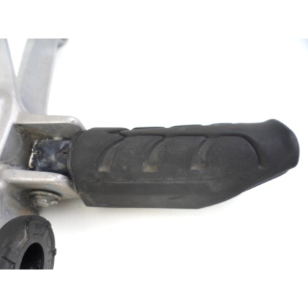 GRUPPO PEDANA CON SUPPORTO POSTERIORE DESTRA ORIGINALE HONDA CB 500 X ABS 2014