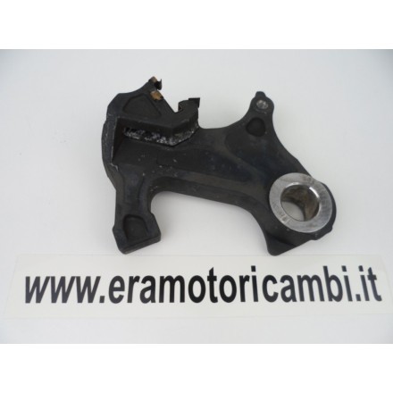 STAFFA SUPPORTO REGGI PINZA FRENO POSTERIORE SUZUKI GSR 600 K8 2008